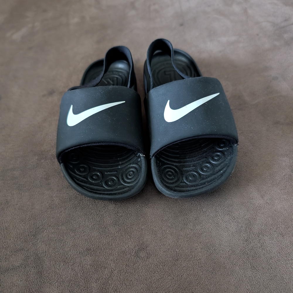 Nike Kids Black Slide Sandals